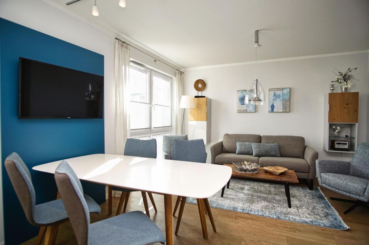 Zentrale Fewo Mit Terrasse, Gratis Nutzung Vom Ahoi Erlebnisbad Und Sauna In Sellin - Villa Anni Fewo 02 Goehren (Ruegen) Exterior foto